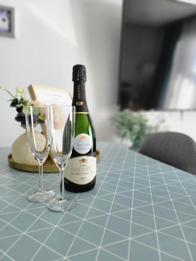 Apartamento Sun&Mar Apartment ตอร์เรโมลิโนส ภายนอก รูปภาพ