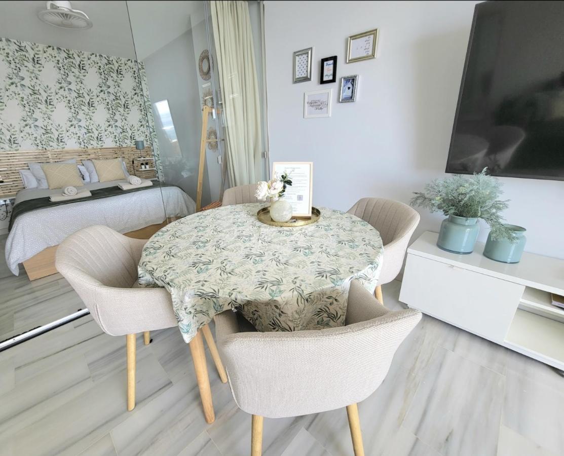 Apartamento Sun&Mar Apartment ตอร์เรโมลิโนส ภายนอก รูปภาพ